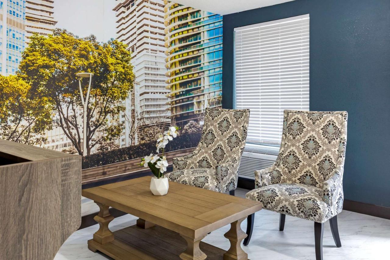 Suburban Extended Stay Hotel Raleigh Esterno foto